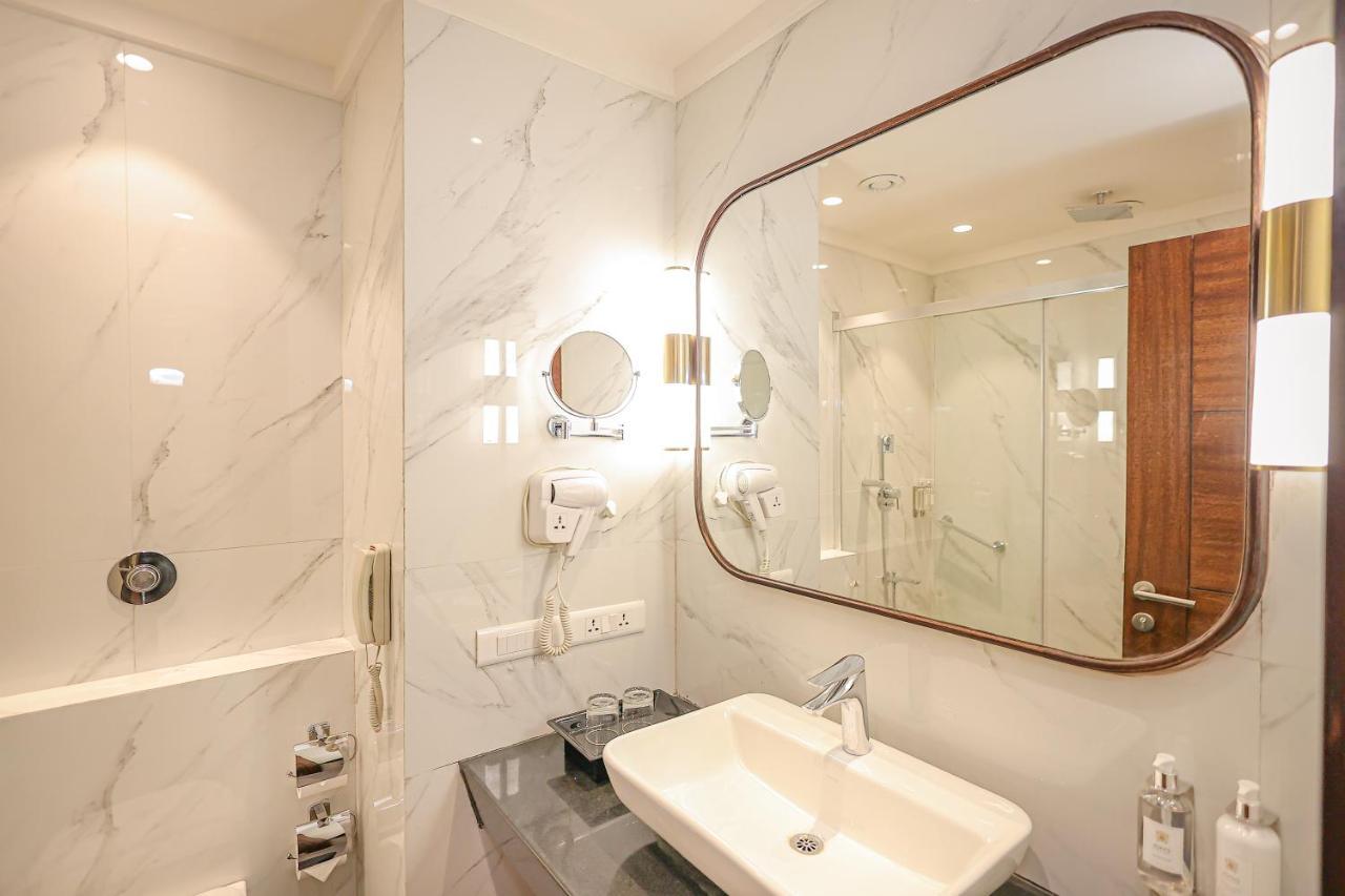 Regenta Dehradun By Royal Orchid Hotels Limited Exterior foto