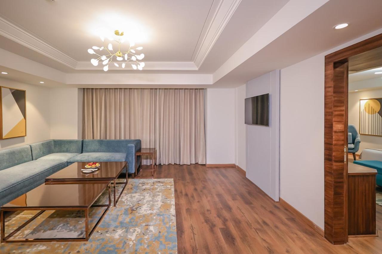 Regenta Dehradun By Royal Orchid Hotels Limited Exterior foto