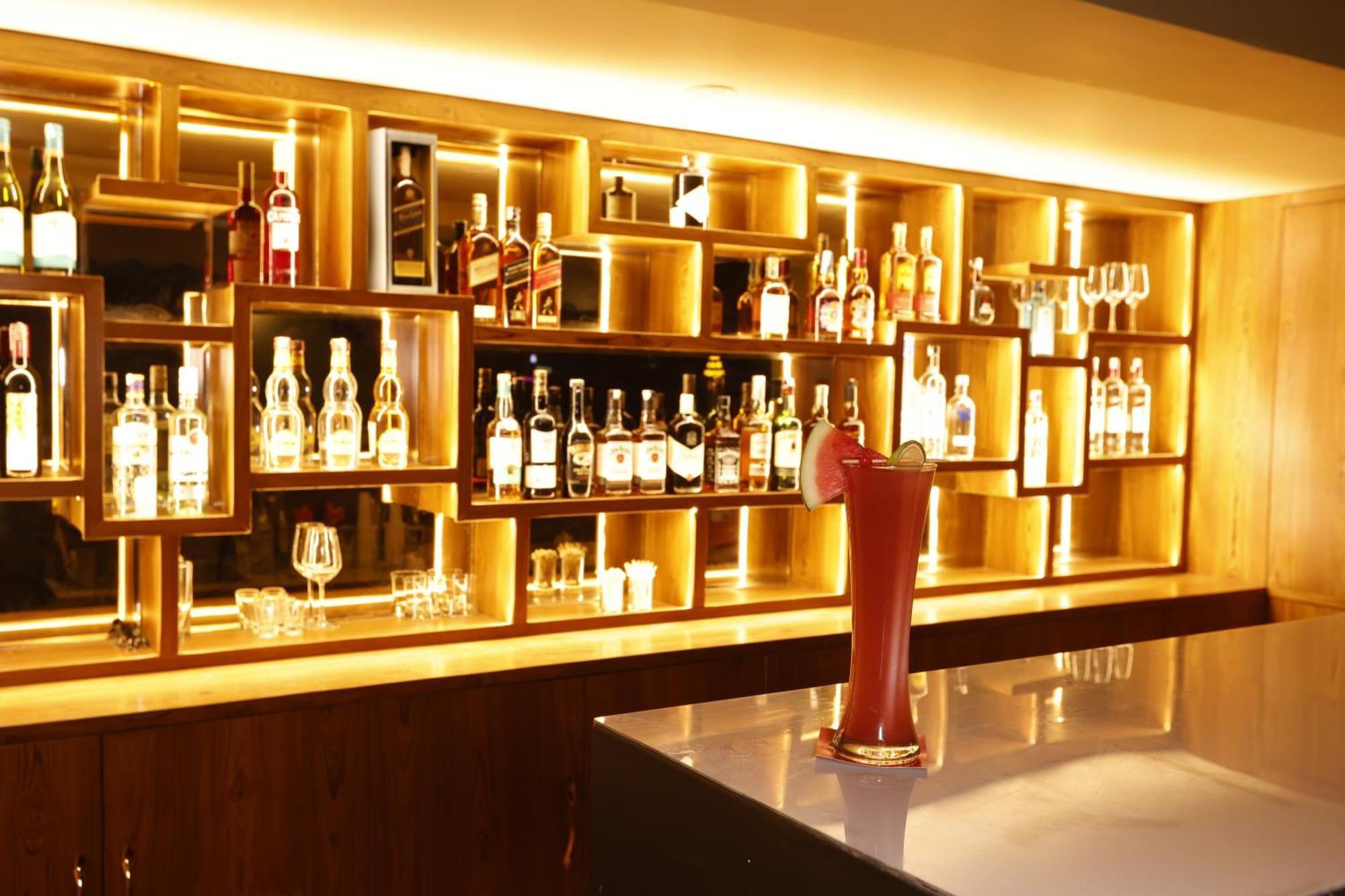 Regenta Dehradun By Royal Orchid Hotels Limited Exterior foto
